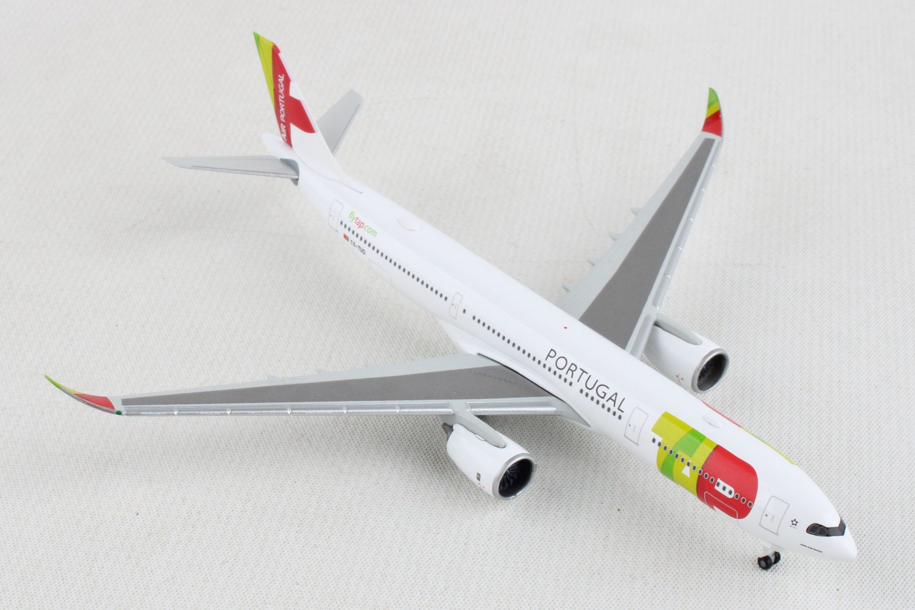 HERPA TAP A330-900NEO